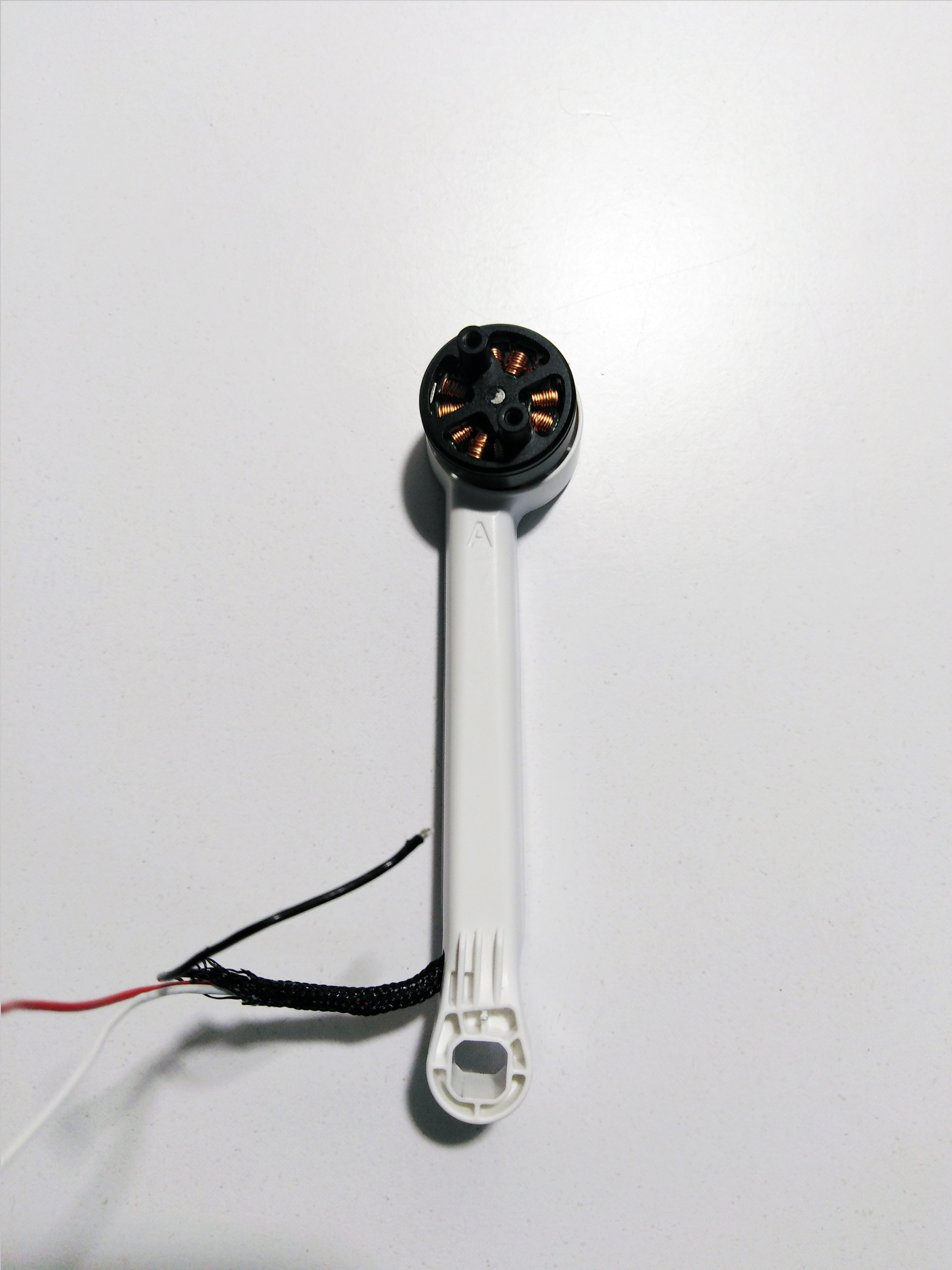 Правый задний луч в сборе (A) для Hubsan Zino mini Se