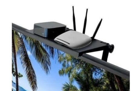 Полка на телевизор универсальная